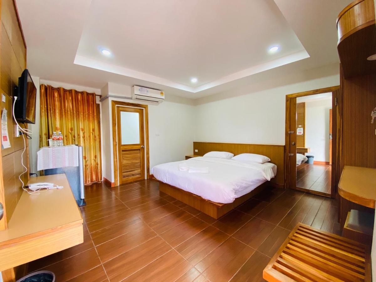 Metha Palace Sakon Nakhon Exteriér fotografie